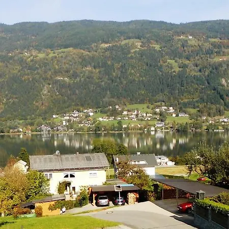 Seeblick-Appartements Ossiach Pokoj fotografie